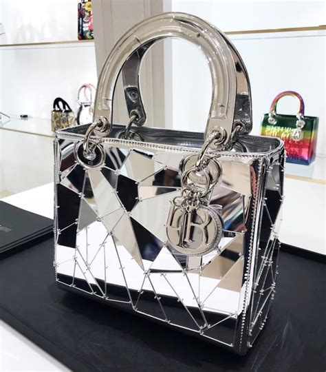 dior mirror bag owners